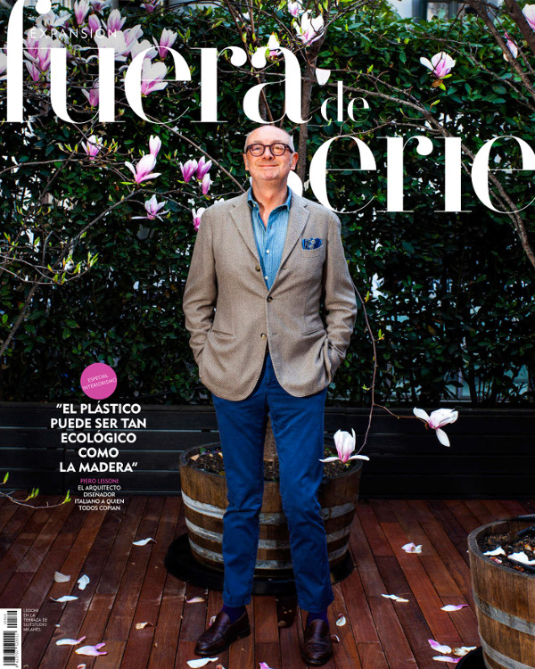 Copertina Fuera de serie – January 2012